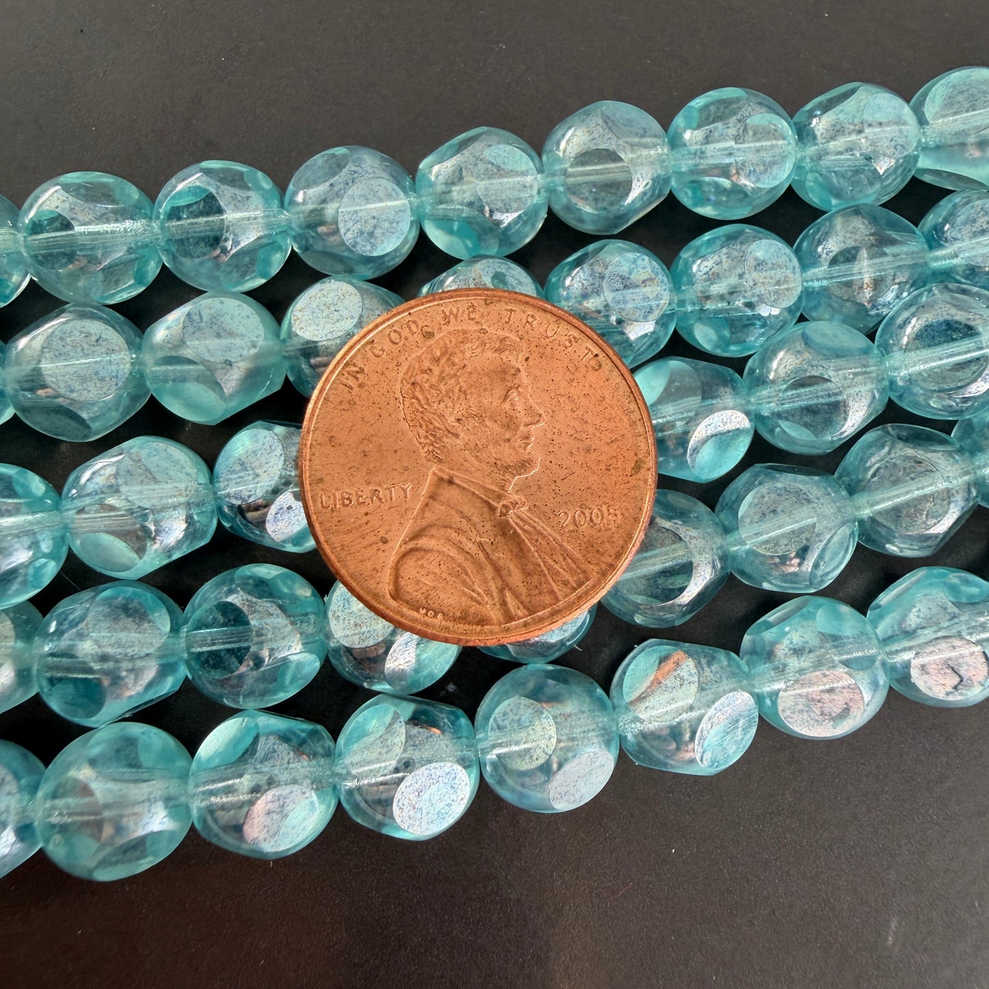 Transparent Light Aqua Luster Table Cut 8mm Druk