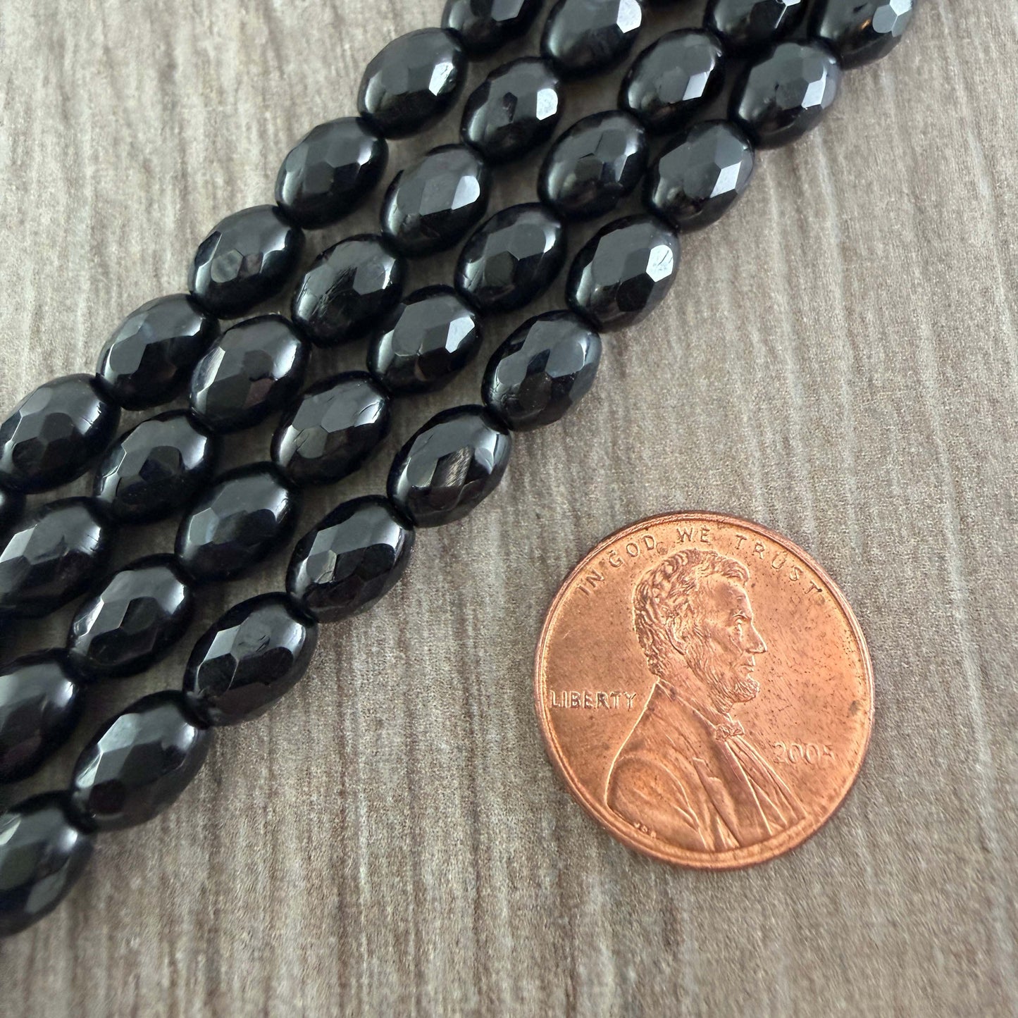 Jet Faceted Oval 8mm x 6mm