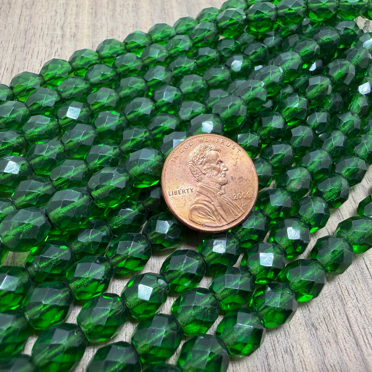 8mm Transparent Emerald Green Fire Polish