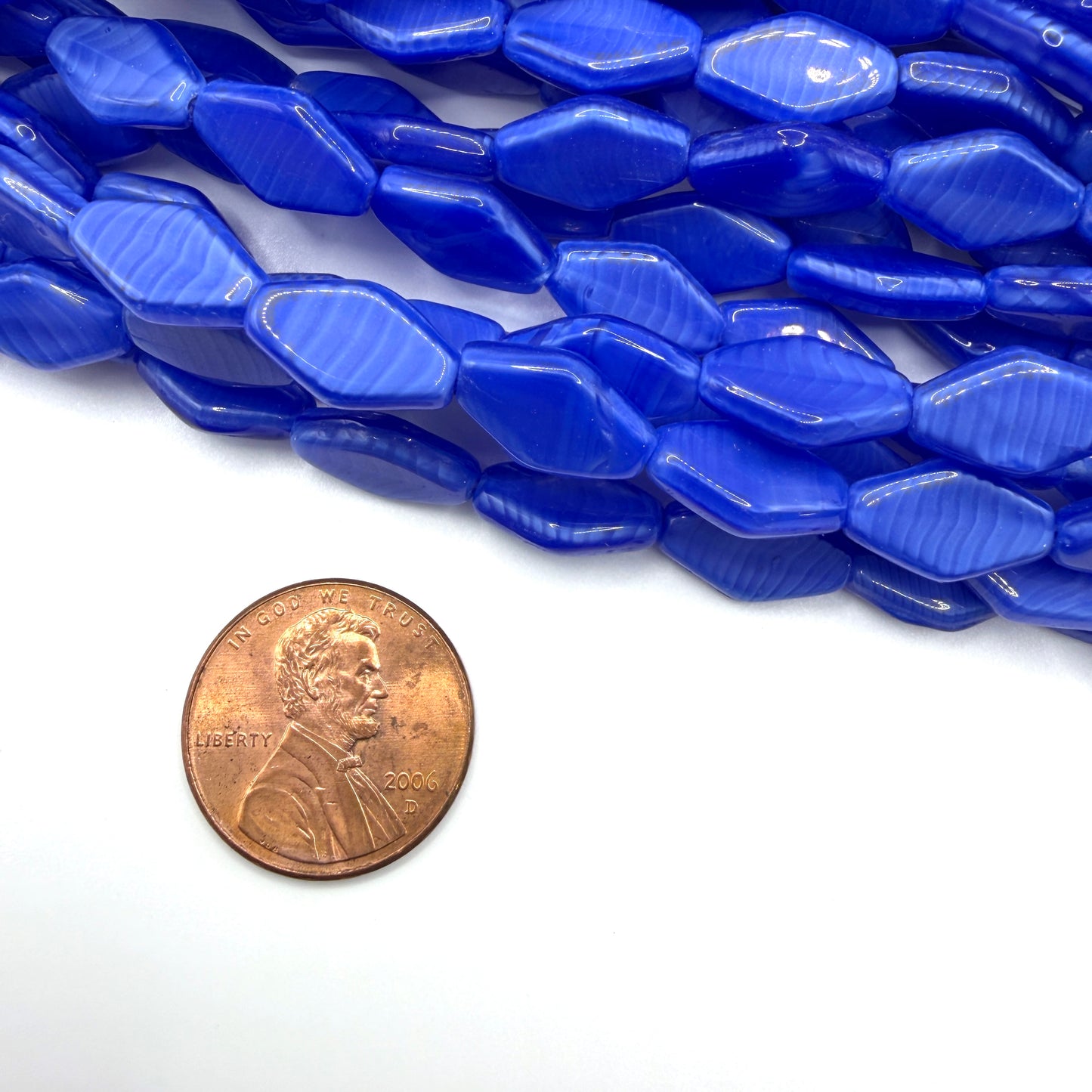 Blue Flat Diamond, 12mm, 17 Beads