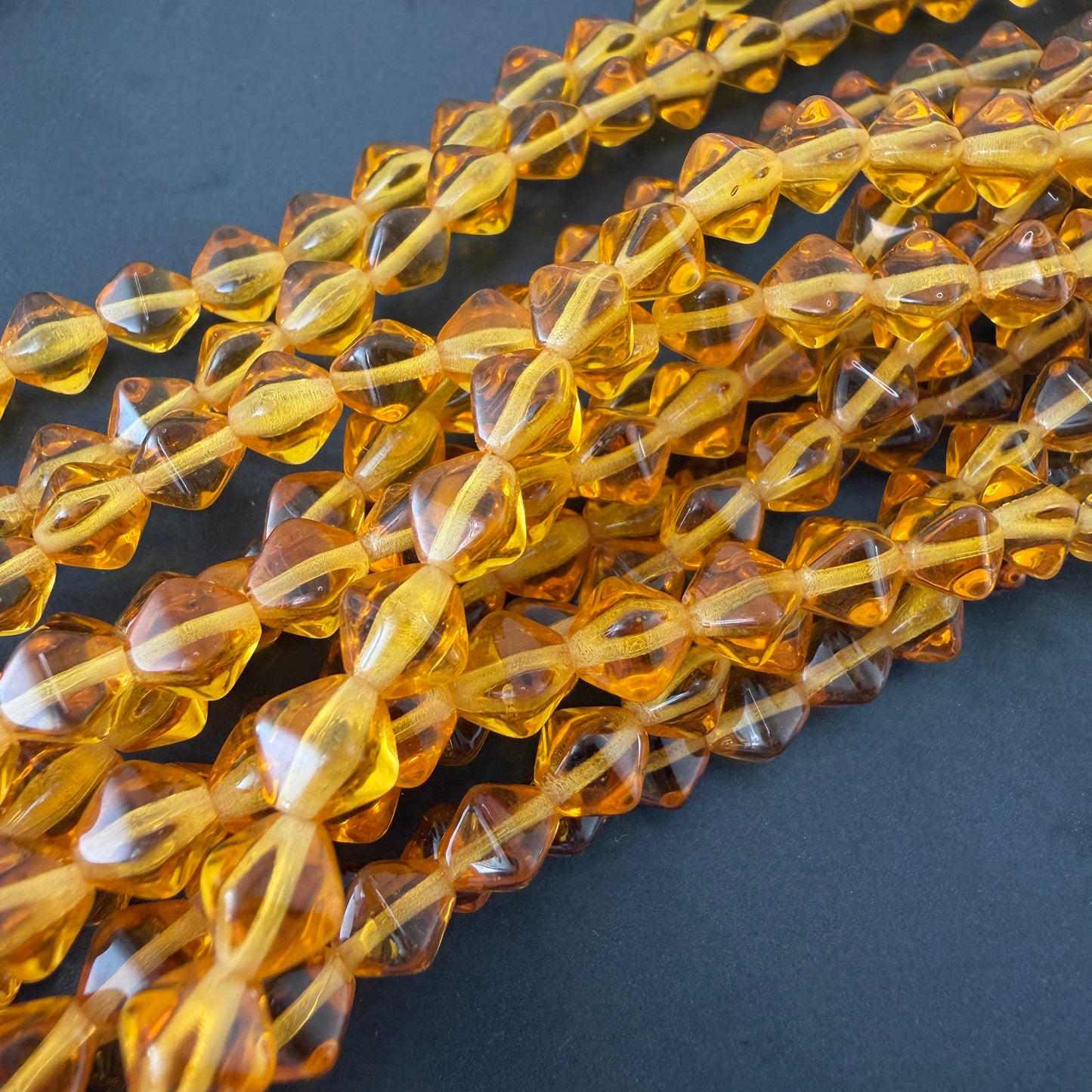 Transparent Topaz 6mm Bicone
