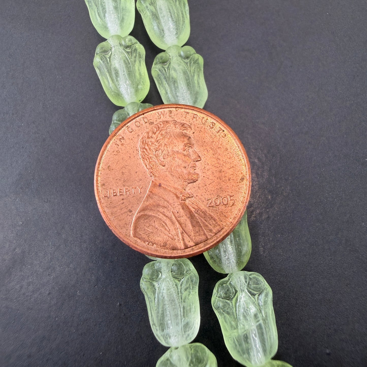 Peridot/Crystal Tulip Czech Glass Bead