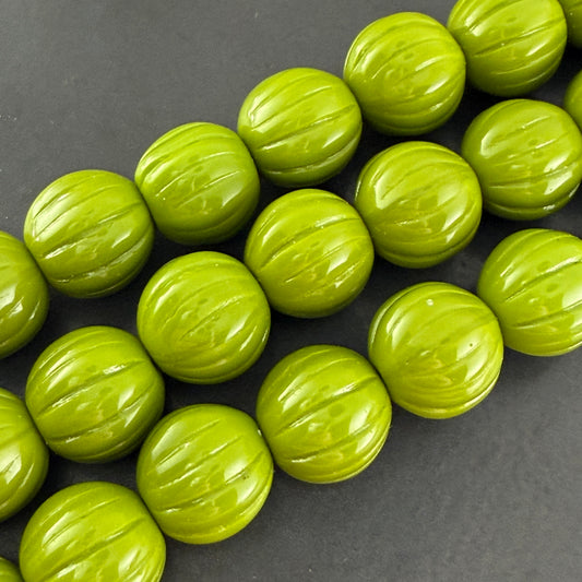 Avocado Melon Bead, 10mm, 15 Beads