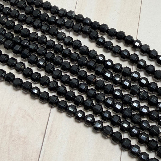 Jet Saucer with Faceted Middle 5mm