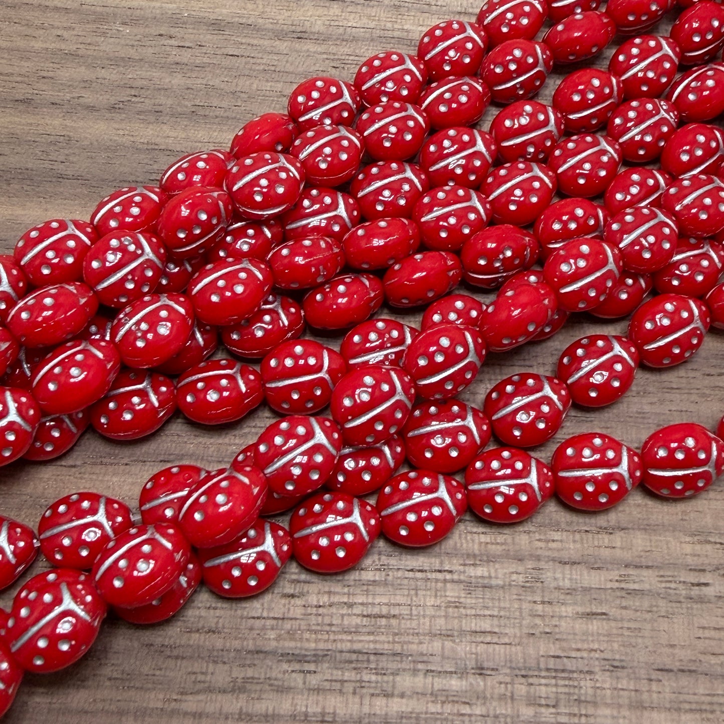 Red/Silver Ladybug, 7mm x 9mm, 25 Beads