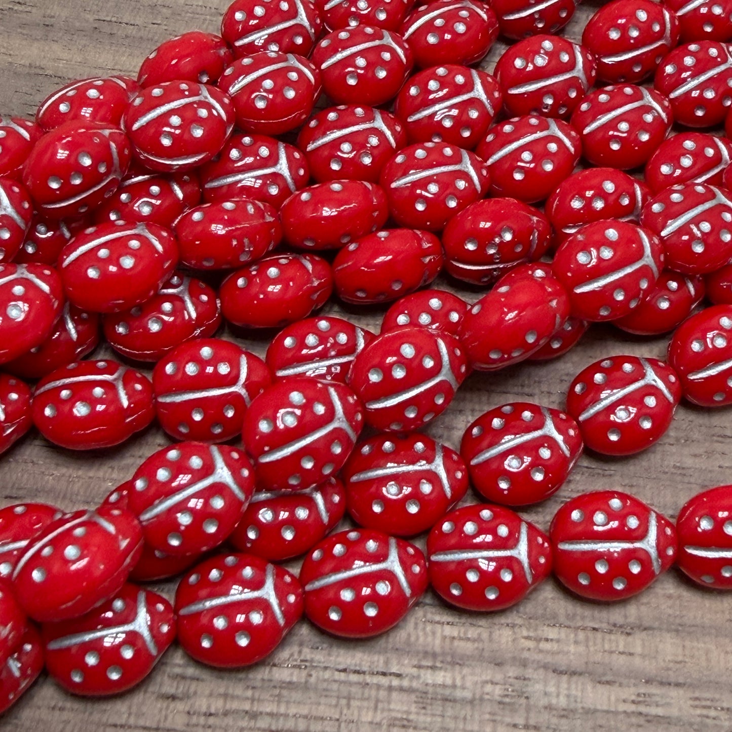 Red/Silver Ladybug, 7mm x 9mm, 25 Beads