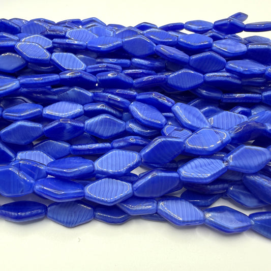 Blue Flat Diamond, 12mm, 17 Beads