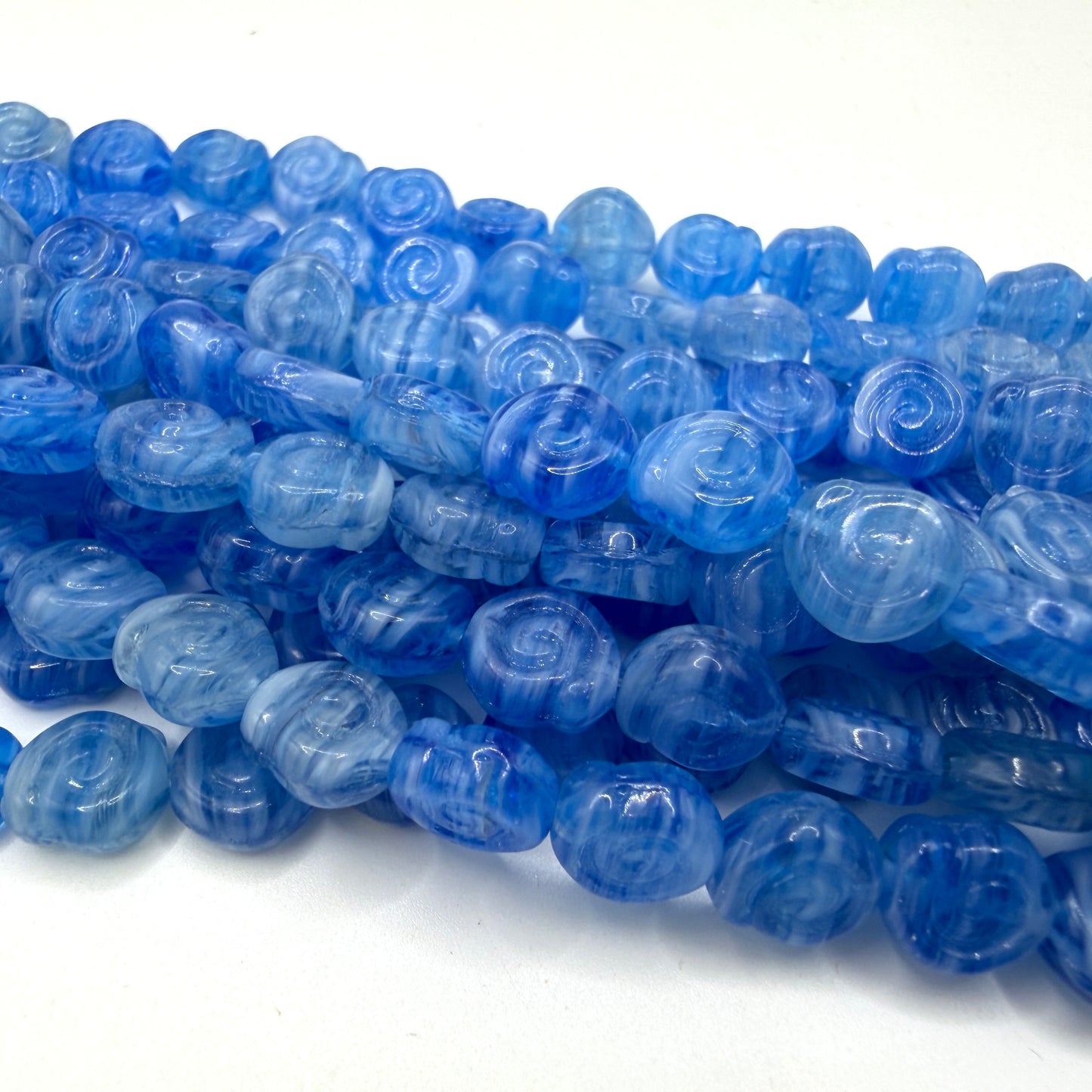 Blue and white spiral bead 8mm